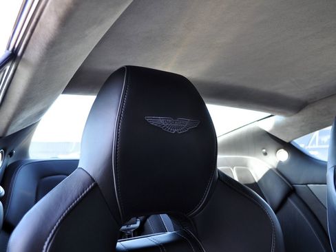 Used 2012 Aston Martin Virage Coupe RWD image 38