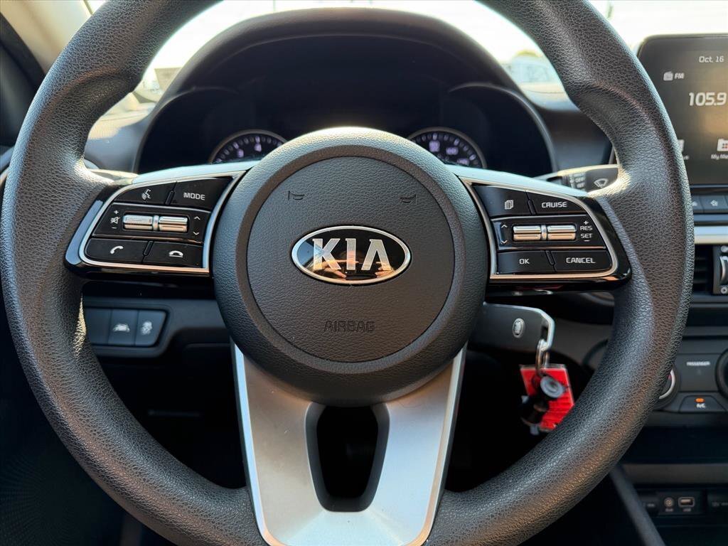 Used 2021 Kia Forte LXS FWD image 14