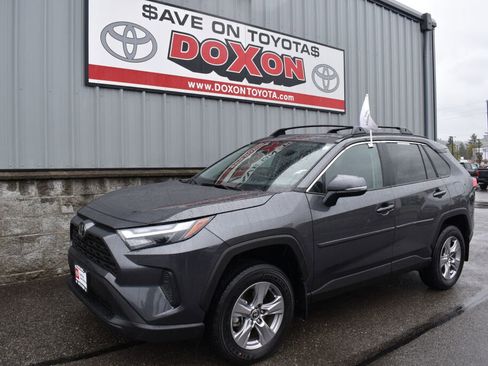 Certified 2025 Toyota RAV4 XLE AWD/4WD image 1