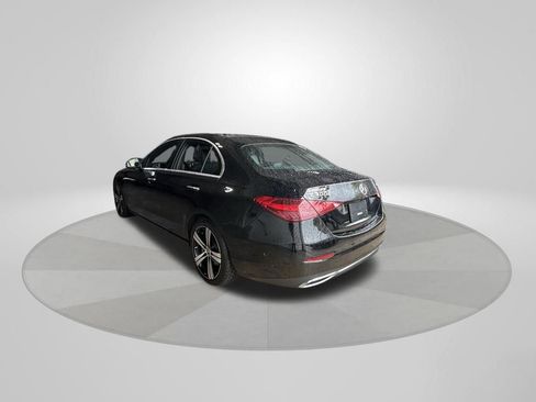 Used 2025 Mercedes-Benz C 300 4MATIC Sedan image 5