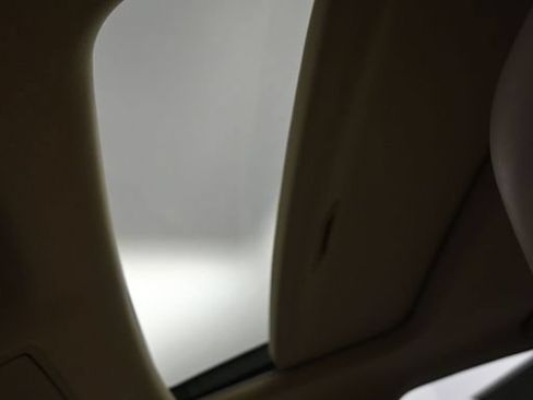 Used 2015 Acura TLX w/ Technology Package FWD image 18