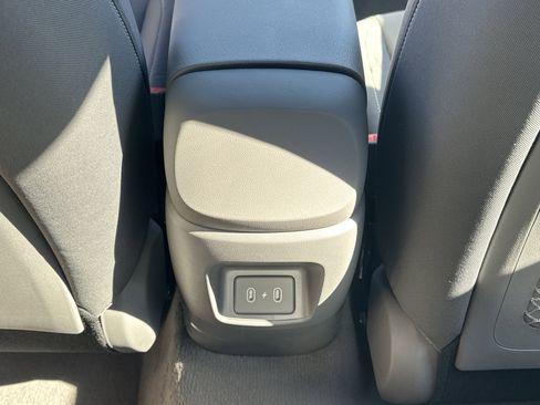 New 2026 Hyundai Elantra SEL Sport Premium w/ Cargo Package FWD image 15