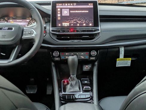 New 2026 Jeep Compass Limited image 24