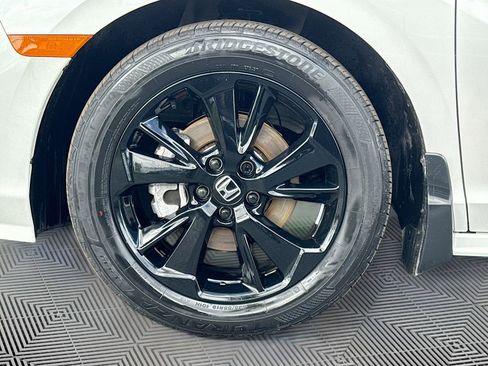 Used 2024 Honda Odyssey Sport image 33