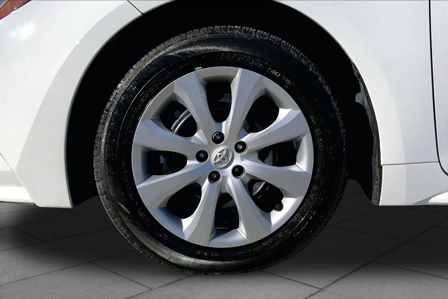 Certified 2026 Toyota Corolla LE FWD image 11