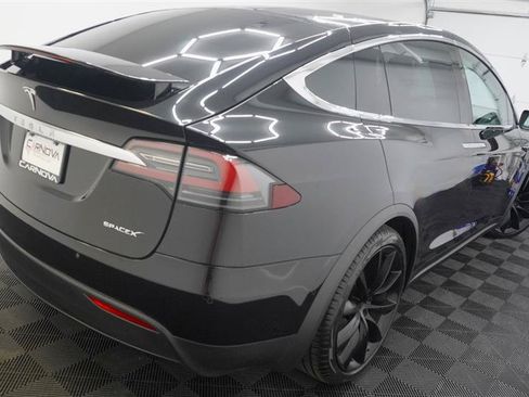 Used 2018 Tesla Model X 75D AWD/4WD image 7