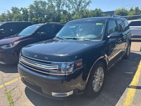 Used 2018 Ford Flex SEL w/ Equipment Group 202A AWD/4WD image 20