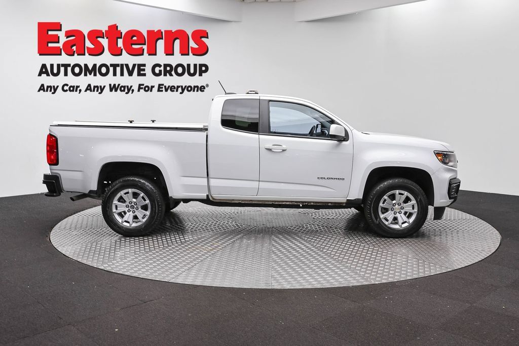 Used 2022 Chevrolet Colorado LT w/ Fleet Safety Package AWD/4WD image 4