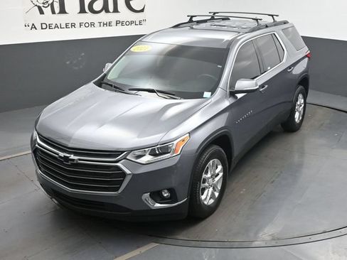 Used 2021 Chevrolet Traverse LT FWD image 64
