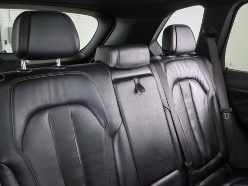 Used 2022 BMW X5 sDrive40i w/ Parking Assistance Package RWD image 28