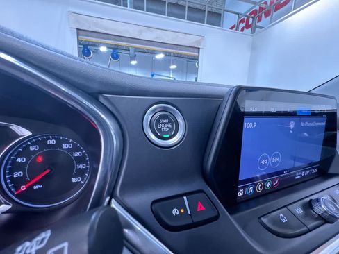 Used 2022 Chevrolet Blazer LT AWD/4WD image 17