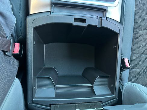 Used 2017 RAM 2500 Big Horn image 16