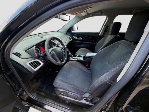 Used 2017 GMC Terrain SLE FWD image 16
