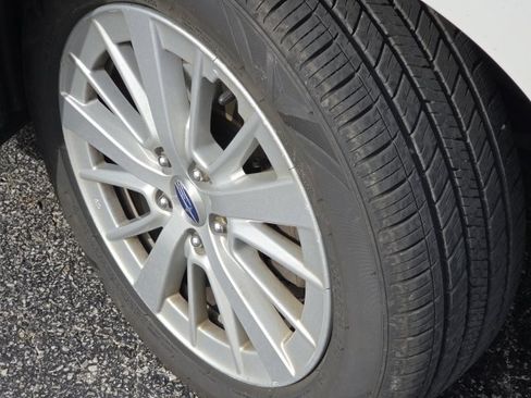 Used 2018 Subaru Impreza 2.0i Premium w/ Eyesight & BSD & Rcta image 9