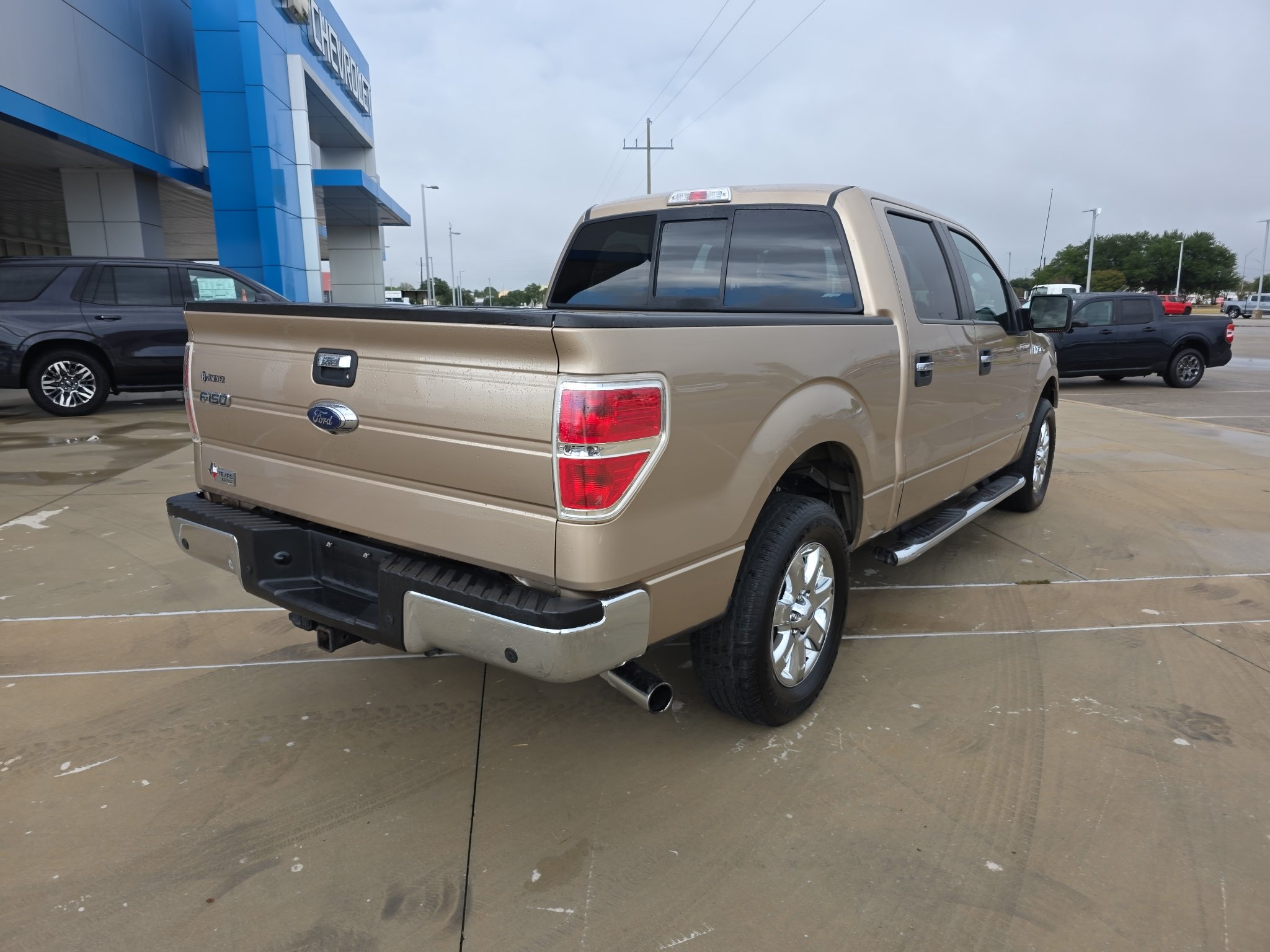 Used 2014 Ford F150 XLT w/ Equipment Group 302A Luxury RWD image 21