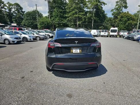 Used 2023 Tesla Model Y Long Range AWD/4WD image 4