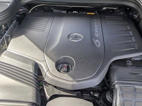 Used 2025 Mercedes-Benz GLE 450 4MATIC image 24