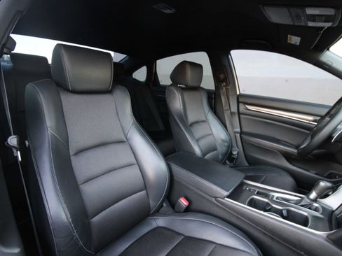 Used 2018 Honda Accord Sport image 51