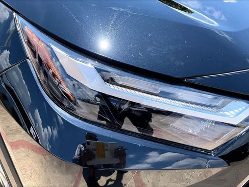 Used 2024 Toyota RAV4 LE AWD/4WD image 27
