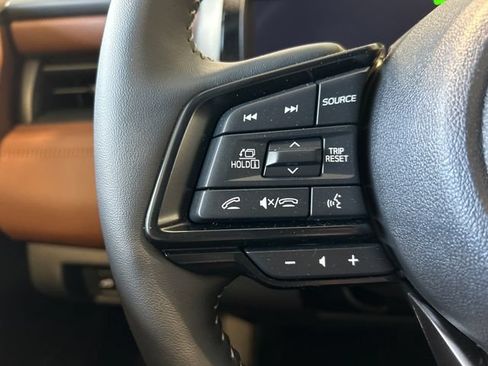 New 2026 Subaru Outback Touring AWD/4WD image 13