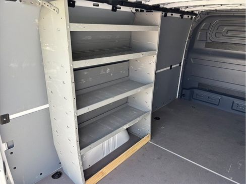 Used 2024 Mercedes-Benz Sprinter 2500 144 Cargo image 41