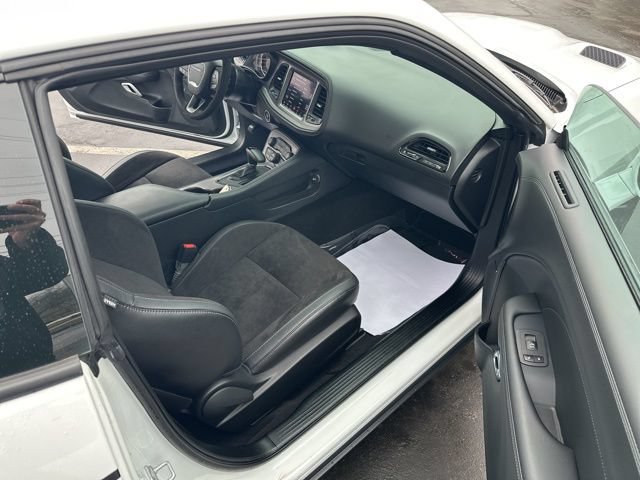 Used 2023 Dodge Challenger R/T Scat Pack RWD image 18