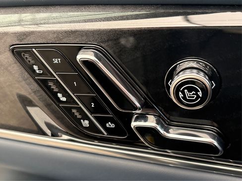 New 2025 Cadillac Escalade IQ Sport 2 image 19