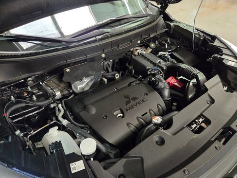 Used 2026 Mitsubishi Outlander Sport AWD image 35