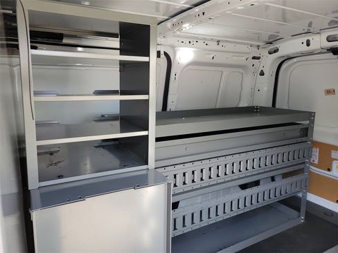 Used 2020 Ford Transit Connect XL image 12