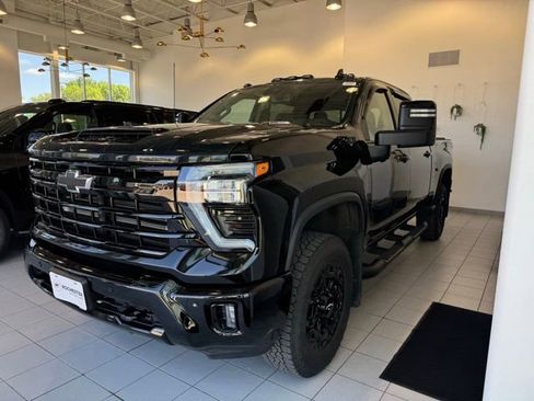 Certified 2024 Chevrolet Silverado 3500 LTZ w/ LTZ Plus Package AWD/4WD image 29