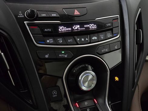 Used 2020 Acura RDX AWD w/ Advance Package image 29