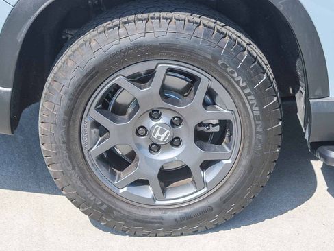 Used 2024 Honda Pilot TrailSport image 12