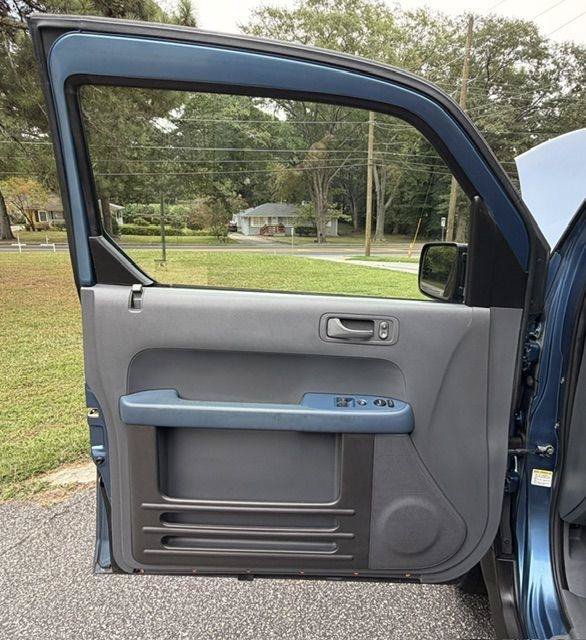 Used 2006 Honda Element EX image 12