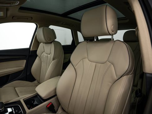 Certified 2024 Audi Q5 2.0T Premium Plus AWD/4WD image 18