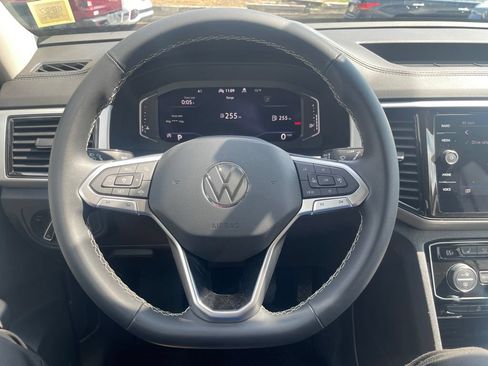 Used 2023 Volkswagen Atlas SE AWD/4WD image 27