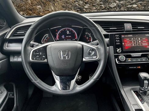 Used 2020 Honda Civic Sport image 5