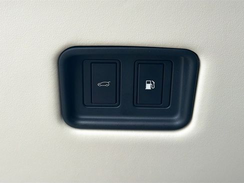Used 2024 Land Rover Range Rover Autobiography AWD/4WD image 37