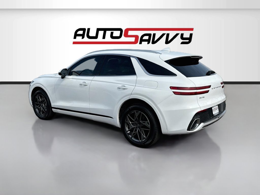 Used 2023 Genesis GV70 2.5T w/ Select Package AWD/4WD image 5