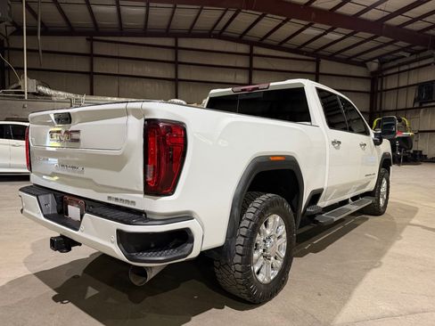 Used 2023 GMC Sierra 2500 Denali w/ Denali Ultimate Package AWD/4WD image 5
