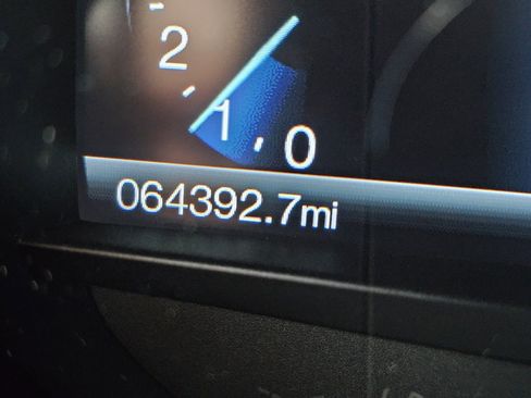 Used 2015 Ford Edge SEL w/ Equipment Group 201A image 42