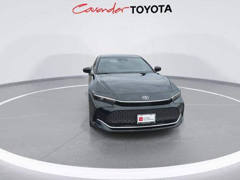 Used 2024 Toyota Crown XLE image 3