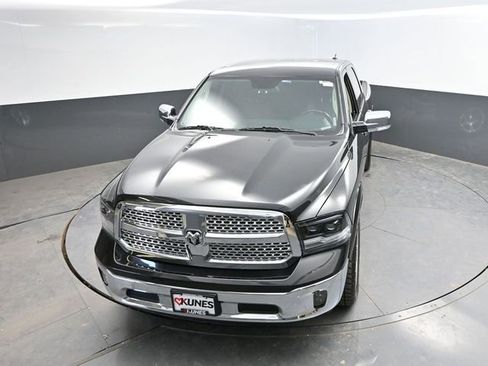 Used 2016 RAM 1500 Laramie w/ Convenience Group AWD/4WD image 39