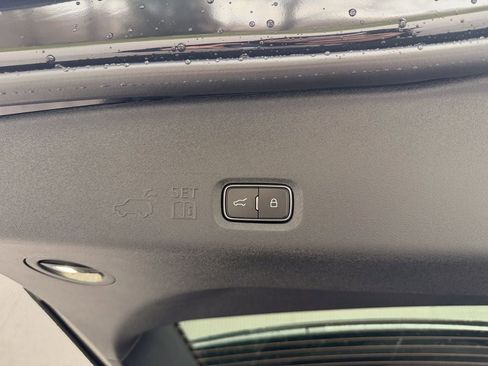 New 2026 Lincoln Navigator Reserve image 22