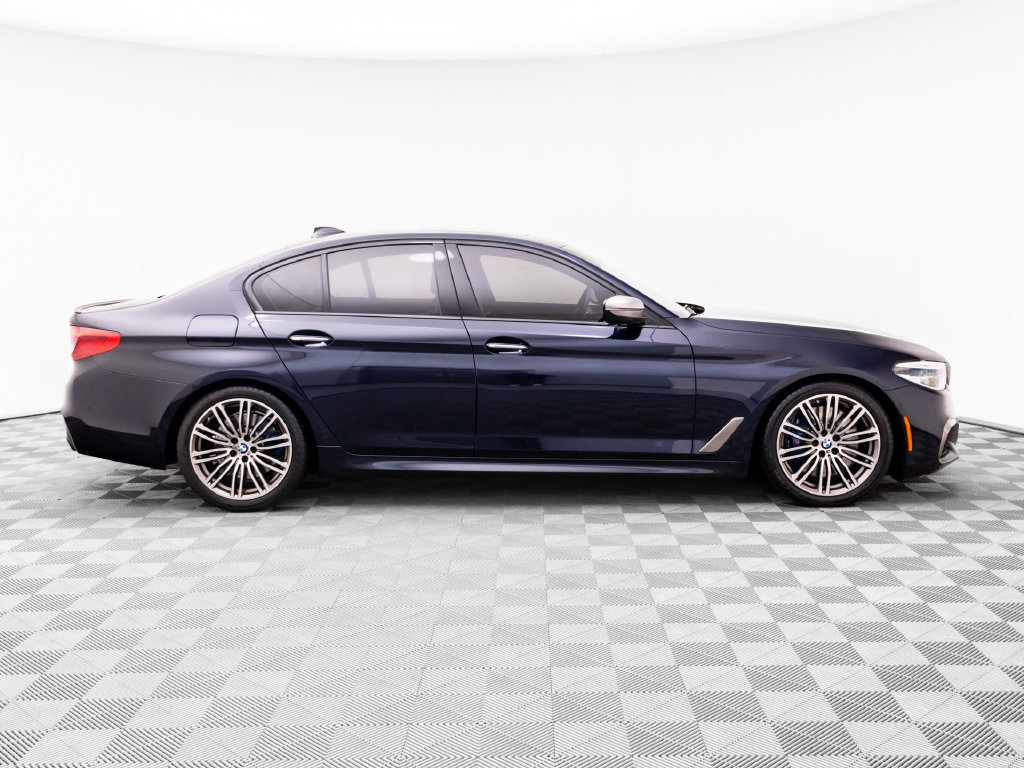 Used 2018 BMW M550i xDrive AWD/4WD image 34