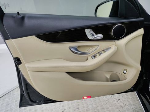Used 2016 Mercedes-Benz C 300 C 300 image 12