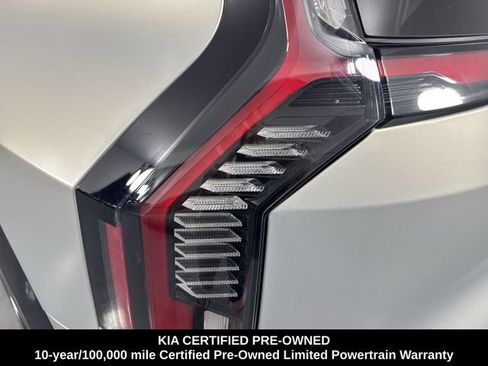Certified 2024 Kia EV9 GT-Line AWD/4WD image 30