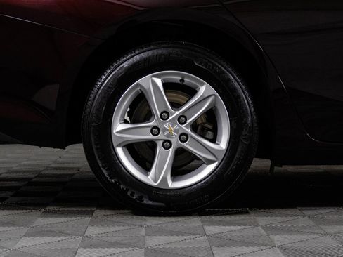 Used 2021 Chevrolet Malibu LS image 41