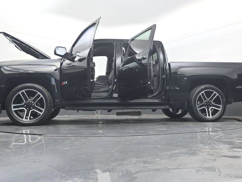 Used 2018 Chevrolet Silverado 1500 LTZ Z71 w/ LTZ Plus Package AWD/4WD image 39