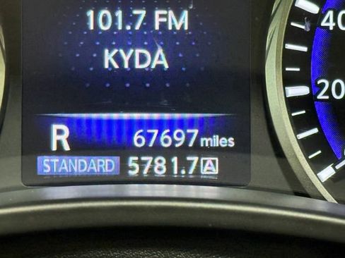 Used 2019 INFINITI Q60 3.0t Luxe image 18