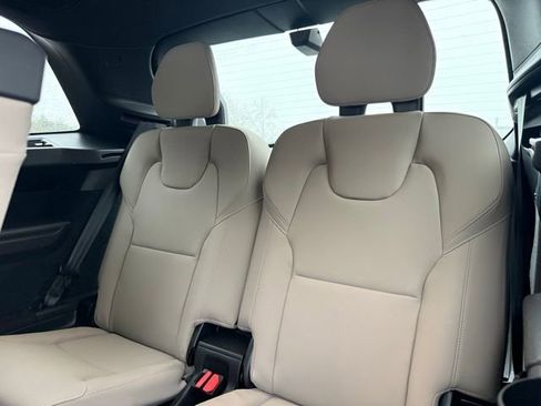 New 2026 Volvo XC90 B6 Plus w/ Protection Package Premier image 30